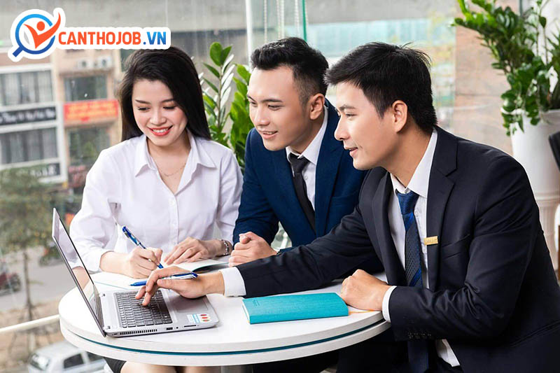 Nhân viên pháp lý doanh nghiệp 